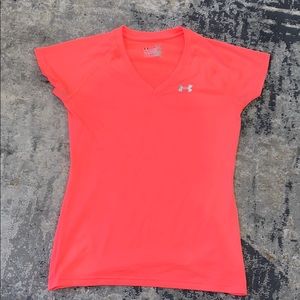 Under armour workout short sleeve top size XS